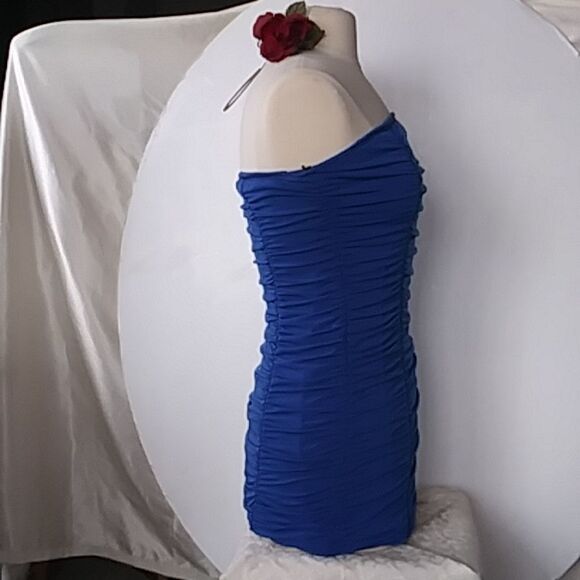 Royal Blue Ruched Form Fitting Mini Bodycon Prom Dress - Picture 4 of 9